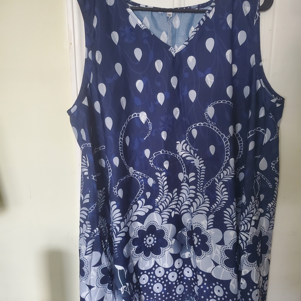Navy and White Sleeveless Floral Dress